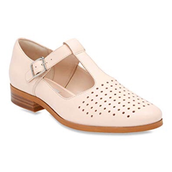 clarks t strap shoes
